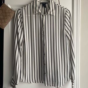 H&M button down shirt